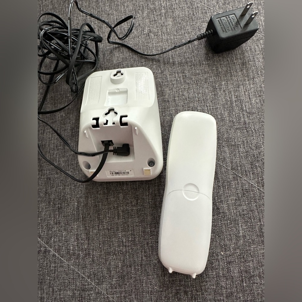 VTECH CS6114 DECT 6.0 Cordless Phone - Picture 4 of 4
